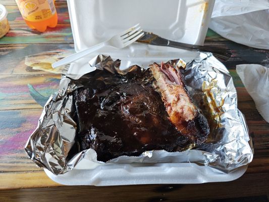 Kretzschy's Smokey BBQ by null