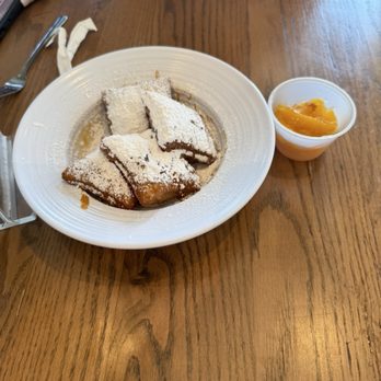 Brick & Spoon - Peach Cobbler Beignets - Breakfast & Brunch Near Me - Gulfport, Mississippi