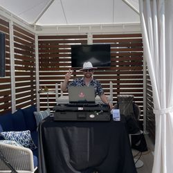 Jabe Amato - Whyfret - DJ JB Jabe is my name, setting the vibe is my game.