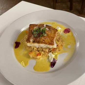 Duner's Restaurant - Roasted Halibut was really good too, one of the best cooked fish I've ever had - New American Near Me - Charlottesville, Virginia