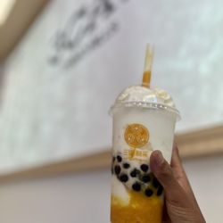 3CAT Handcrafted Beverage - Mochi Mango with Boba