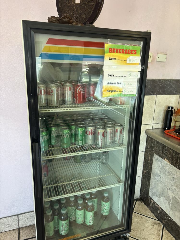 Red Shrimp Company - Photo 2