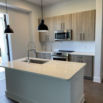 Candour House Apartments - Apartments Near Me - Durham, North Carolina