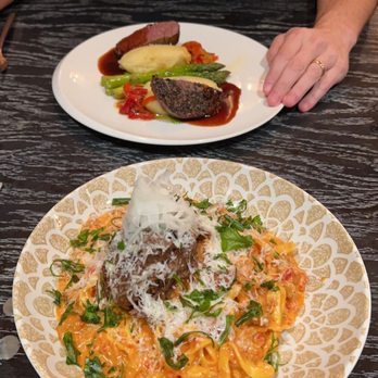 Katch Bistro - Short Rib & Sausage Bolognese - Bars Near Me - Clearwater, Florida Katch Bistro - Short Rib & Sausage Bolognese - Bars Near Me - Clearwater, Florida