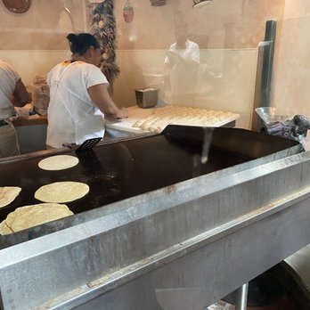 Paco's Tacos - Fresh handmade flour tortillas. Fire baby! - Mexican Near Me - Los Angeles, California Paco's Tacos - Fresh handmade flour tortillas. Fire baby! - Mexican Near Me - Los Angeles, California
