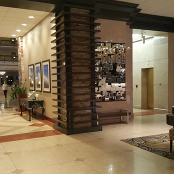 Renaissance Austin Hotel - Beautiful Lobby - Hotels Near Me - Austin, Texas Renaissance Austin Hotel - Beautiful Lobby - Hotels Near Me - Austin, Texas