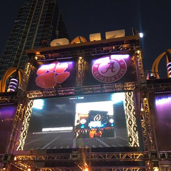 Playoff Playlist Live - Festivals Near Me - Tampa, Florida