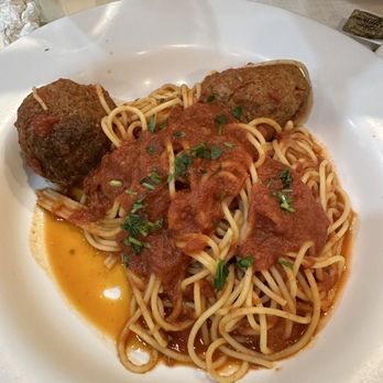 Puzo's Family Restaurant - Spaghetti Pasta with Meatballs & Marinara Sauce - Pizza Near Me - Ridgewood, New Jersey Puzo's Family Restaurant - Spaghetti Pasta with Meatballs & Marinara Sauce - Pizza Near Me - Ridgewood, New Jersey