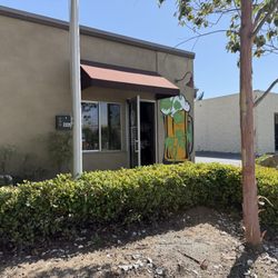 Backyard Brewery - Entrance