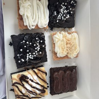 Melt Brownie - Desserts Near Me - Maitland, Florida Melt Brownie - Desserts Near Me - Maitland, Florida