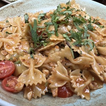 GRANVILLE - Spicy Pasta - New American Near Me - Studio City, California GRANVILLE - Spicy Pasta - New American Near Me - Studio City, California