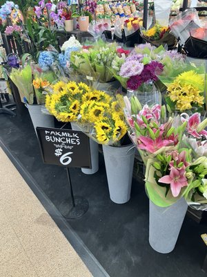 Superior Grocers by null