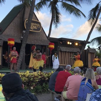 Germaine's Luau - Hawaiian Near Me - Kapolei, Hawaii Germaine's Luau - Hawaiian Near Me - Kapolei, Hawaii