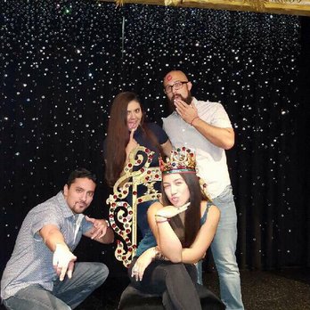 Lips - Florida - A little fun onstage. - Bars Near Me - Oakland Park, Florida