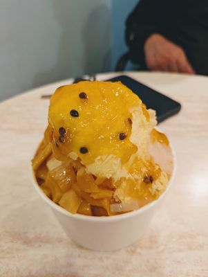 Salju Dessert by null