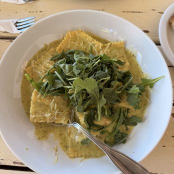 Cafe Dantorels - Chicken and spinach ravioli - Cafes Near Me - Sacramento, California Cafe Dantorels - Chicken and spinach ravioli - Cafes Near Me - Sacramento, California