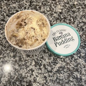 Magnolia Bakery - Gone Bananas banana pudding - Bakeries Near Me - Chicago, Illinois Magnolia Bakery - Gone Bananas banana pudding - Bakeries Near Me - Chicago, Illinois