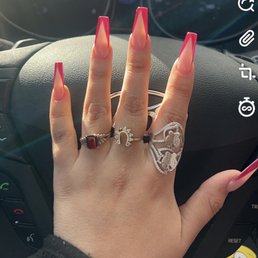 Acrylic nails