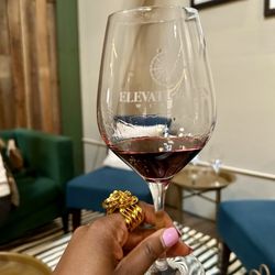 Elevation Ten Winery - Proprietor's Red Blend