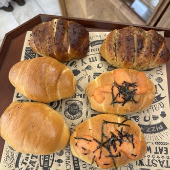 Milldang - salt bread - Bakeries Near Me - Santa Clara, California