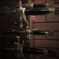 Find and Seek Puzzle Adventure Escape Rooms - Find and Seek - Masonic Swords