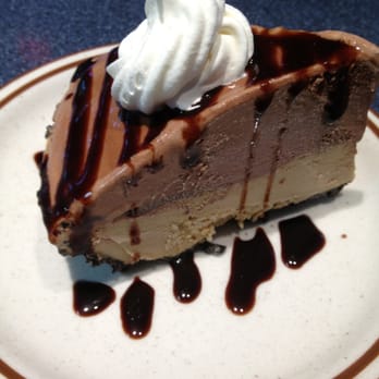 Don's Grill - The best mud pie! - American Near Me - Hilo, Hawaii