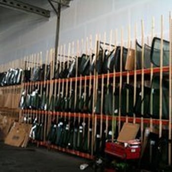 Mountain View Auto Glass Replacement - Body Shops Near Me - Mountain View, California Mountain View Auto Glass Replacement - Body Shops Near Me - Mountain View, California