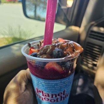 Planet Smoothie - The Smallest Heavenly Bowl with Nutella ever. - Juice Bars & Smoothies Near Me - St. Cloud, Florida