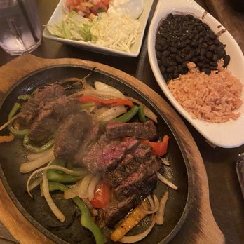 F&D Cantina - SKIRT STEAK FAJITA - Mexican Near Me - Orlando, Florida F&D Cantina - SKIRT STEAK FAJITA - Mexican Near Me - Orlando, Florida