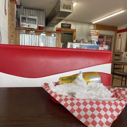 Hungry Dog Diner