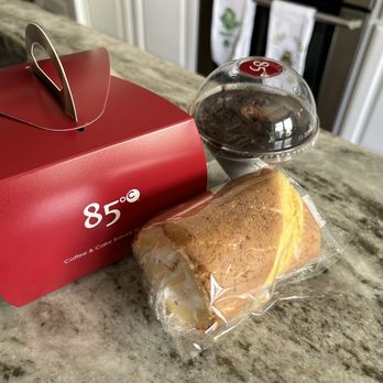85°C Bakery Cafe-Katy Grand - Beautiful deserts that taste even better than they look! - Coffee & Tea Near Me - Katy, Texas 85°C Bakery Cafe-Katy Grand - Beautiful deserts that taste even better than they look! - Coffee & Tea Near Me - Katy, Texas