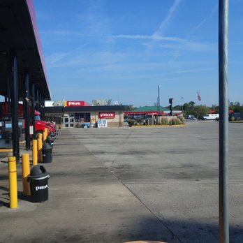 Pilot Travel Center - quiet Sunday am - Gas Stations Near Me - Franklin, Kentucky Pilot Travel Center - quiet Sunday am - Gas Stations Near Me - Franklin, Kentucky