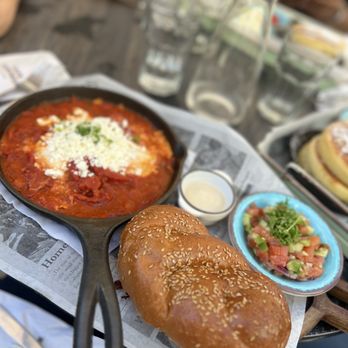 Cafe Landwer - Shakshuka sauce 32oz - Mediterranean Near Me - Boston, Massachusetts Cafe Landwer - Shakshuka sauce 32oz - Mediterranean Near Me - Boston, Massachusetts
