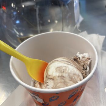 The Charmery Hampden - Vegan coconut chocolate swirl - Ice Cream & Frozen Yogurt Near Me - Baltimore, Maryland The Charmery Hampden - Vegan coconut chocolate swirl - Ice Cream & Frozen Yogurt Near Me - Baltimore, Maryland