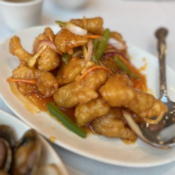 Oak Tree Inn - Sweet and sour fish filet lunch - Chinese Near Me - South Pasadena, California Oak Tree Inn - Sweet and sour fish filet lunch - Chinese Near Me - South Pasadena, California