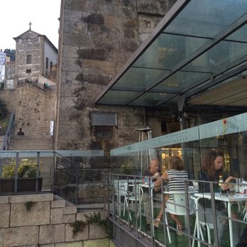 Bar Ponte Pênsil - Inside view from the terrace to the bar - Bars Near Me - Porto, 13