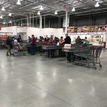 Costco - Leaving around closing time. No crazy lines like Bjs. - Wholesale Stores Near Me - Oceanside, New York
