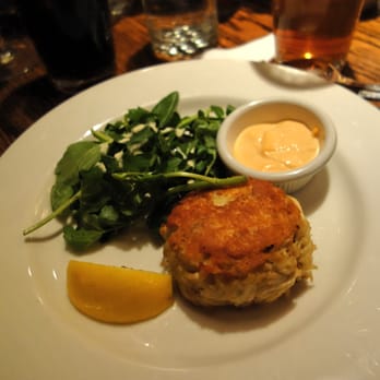 Shaw's Crab House - Crab cake - Seafood Near Me - Chicago, Illinois