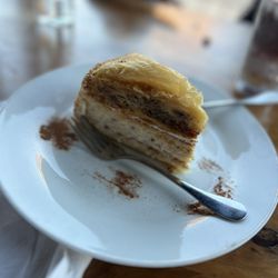 Red Meze Downtown - Backlava cheesecake