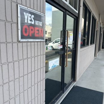 J-Shop - International Grocery Near Me - Honolulu, Hawaii