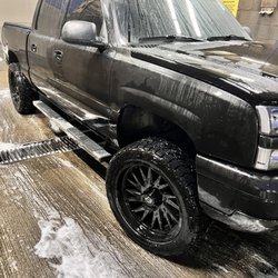 The Dirt Stripper Car and Truck Wash - Cleaning My Truck