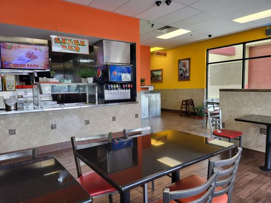 Roberto's Taco Shop Harmon Square by null
