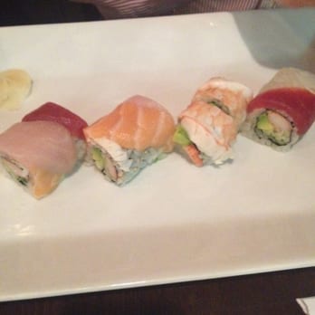 Maguro - Rainbow roll - Sushi Bars Near Me - New York, New York Maguro - Rainbow roll - Sushi Bars Near Me - New York, New York