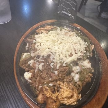 Fiesta Mexicana Benson - Parrillada fajitas - Mexican Near Me - Benson, North Carolina Fiesta Mexicana Benson - Parrillada fajitas - Mexican Near Me - Benson, North Carolina