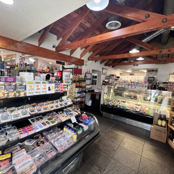 Minden Meat & Deli - Entry of Deli and order counter - Butcher Near Me - Minden, Nevada Minden Meat & Deli - Entry of Deli and order counter - Butcher Near Me - Minden, Nevada