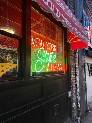 Big Mario's Pizza by null