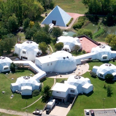 RIORDAN CLINIC - Updated January 2026 - 14 Photos - 3100 N Hillside St ...