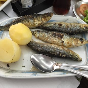 O Cerveirense - Sardinhas - Portuguese Near Me - Lisbon, 11