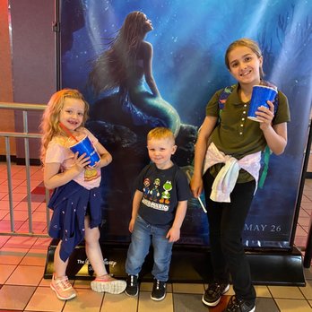 Regal Peoples Plaza - Going to see the new Spider-Man movie :) - Cinema Near Me - Newark, Delaware Regal Peoples Plaza - Going to see the new Spider-Man movie :) - Cinema Near Me - Newark, Delaware