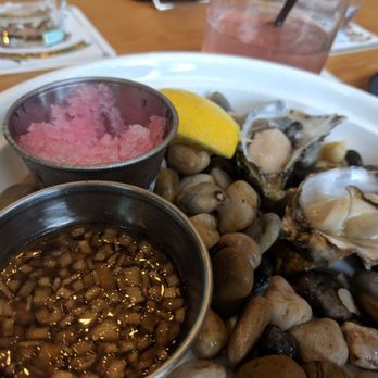 The Shambles - Oysters with raspberry rhubarb shaved ice - Beer Bar Near Me - Seattle, Washington The Shambles - Oysters with raspberry rhubarb shaved ice - Beer Bar Near Me - Seattle, Washington